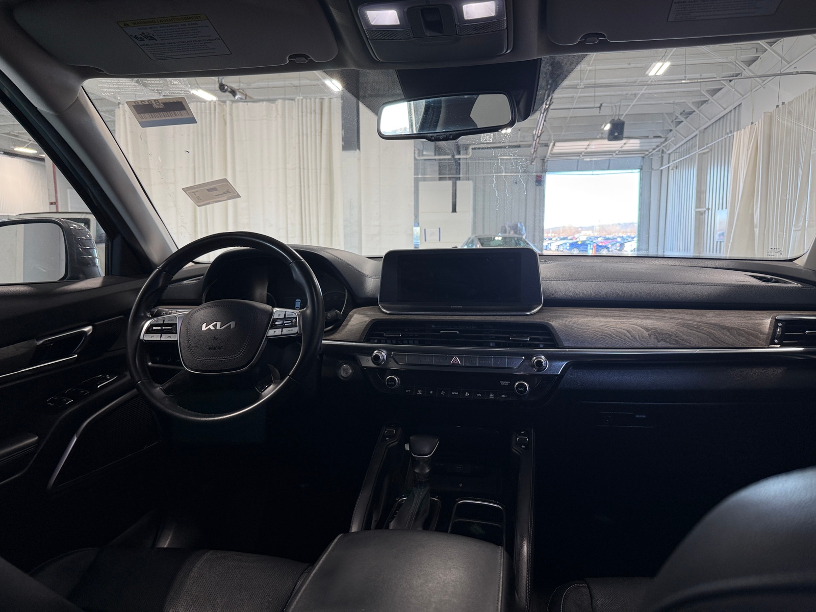 Thumbnail: 2022 Kia Telluride - 2