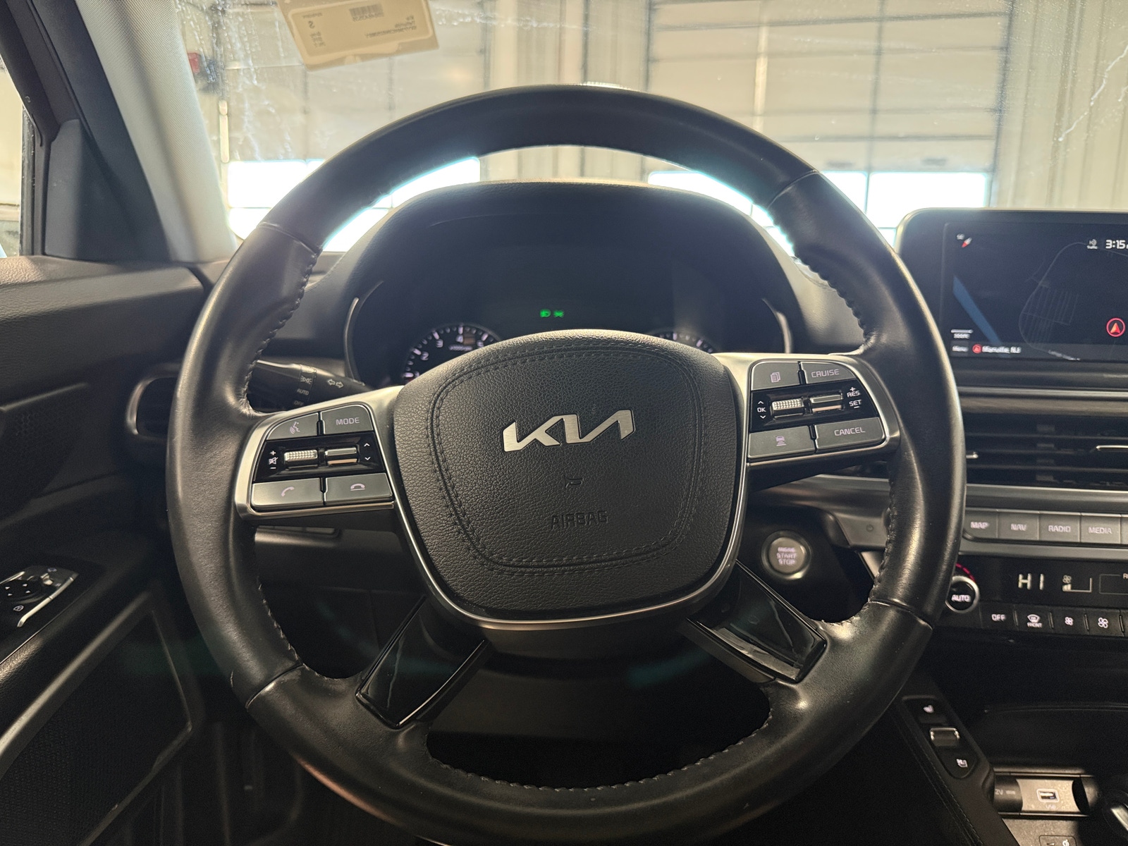 Thumbnail: 2022 Kia Telluride - 4