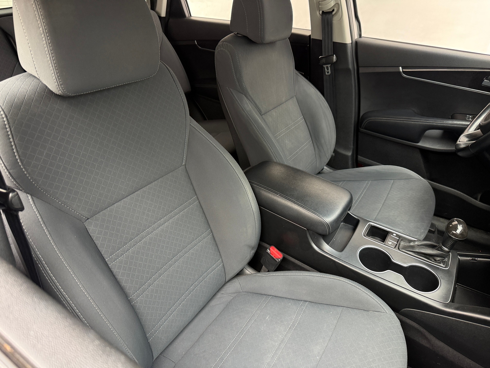 Thumbnail: 2017 Kia Sorento - 2