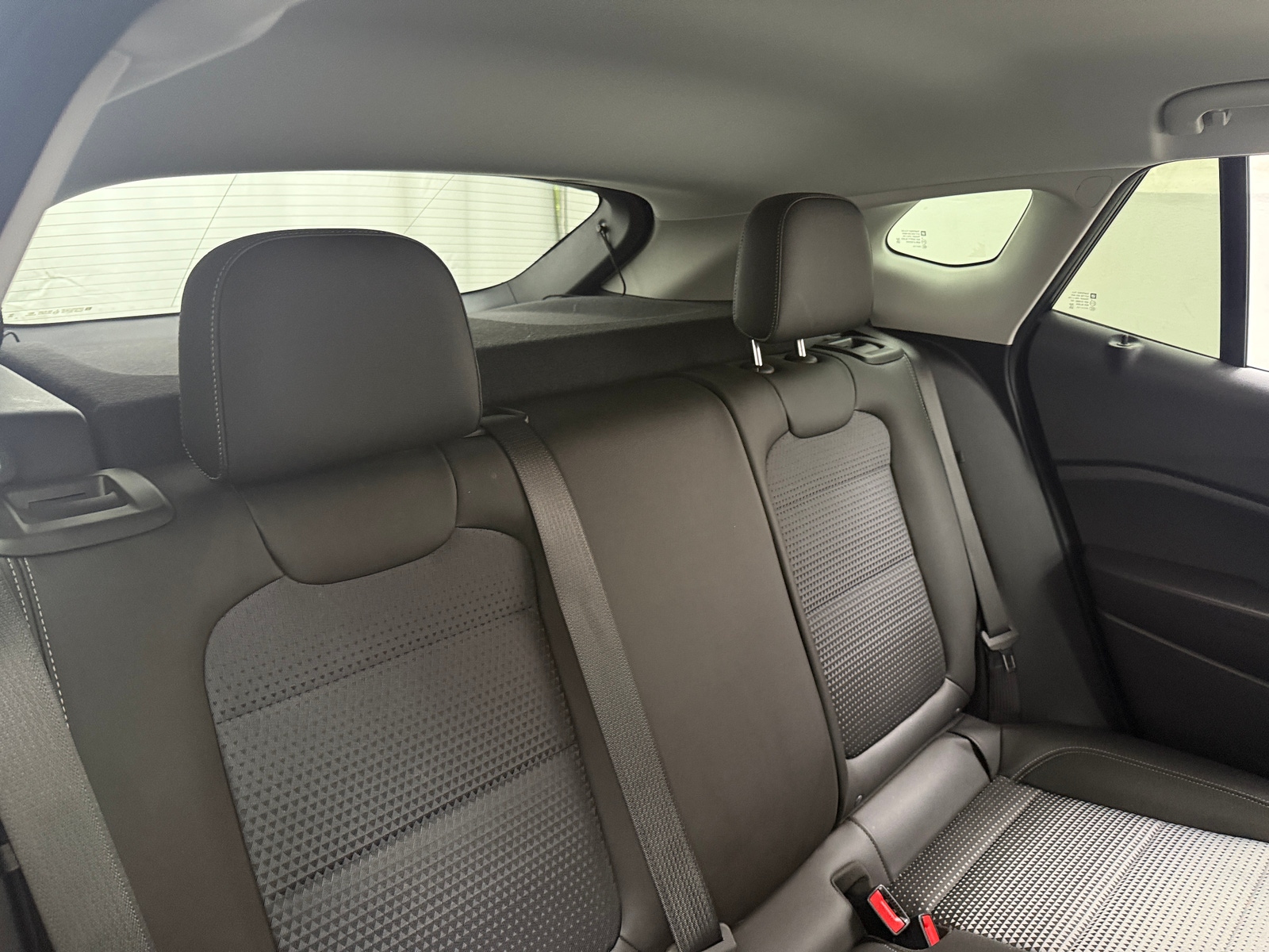 Thumbnail: 2025 Chevrolet Trax - 6