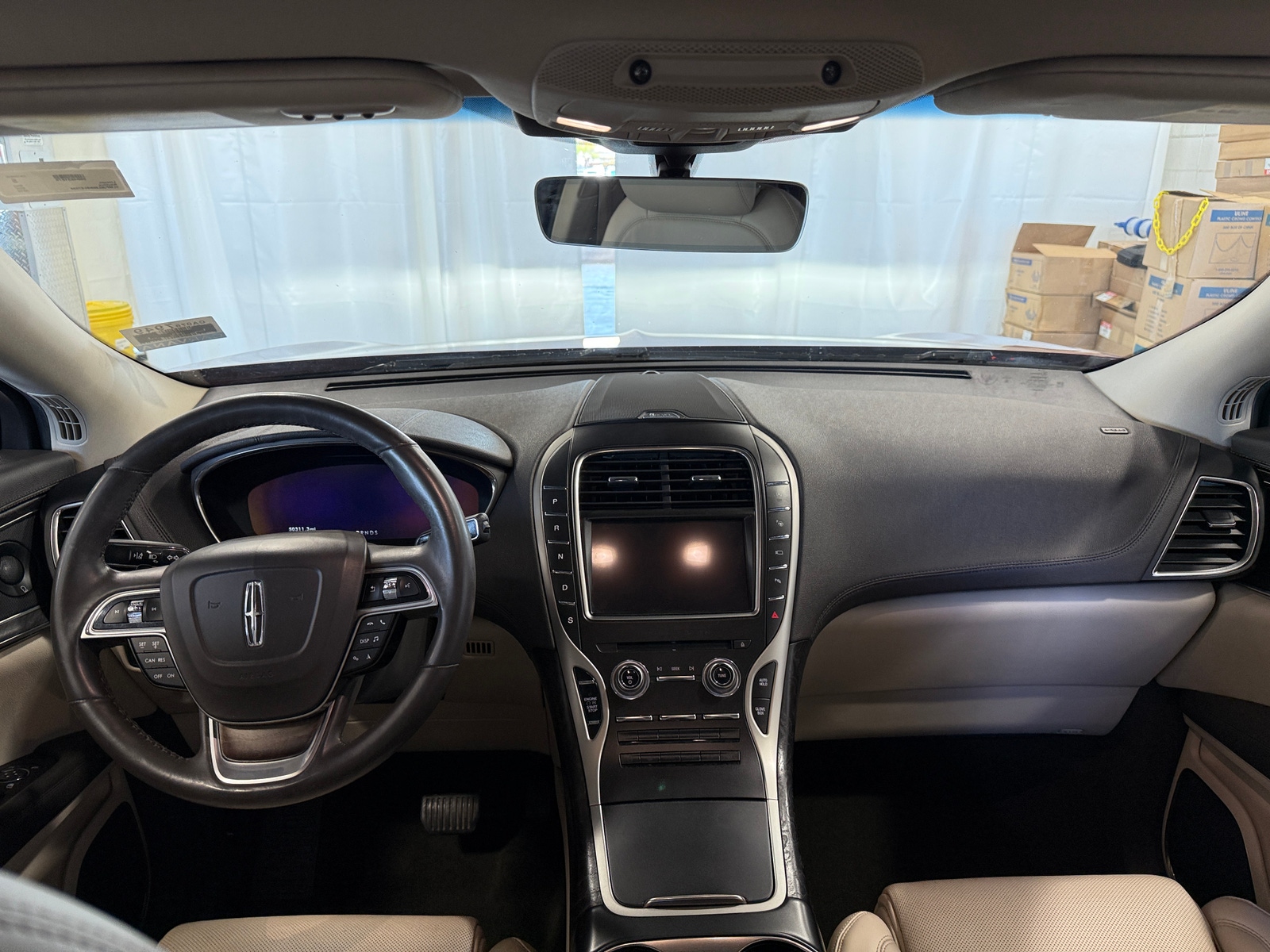 Thumbnail: 2019 Lincoln Nautilus - 2