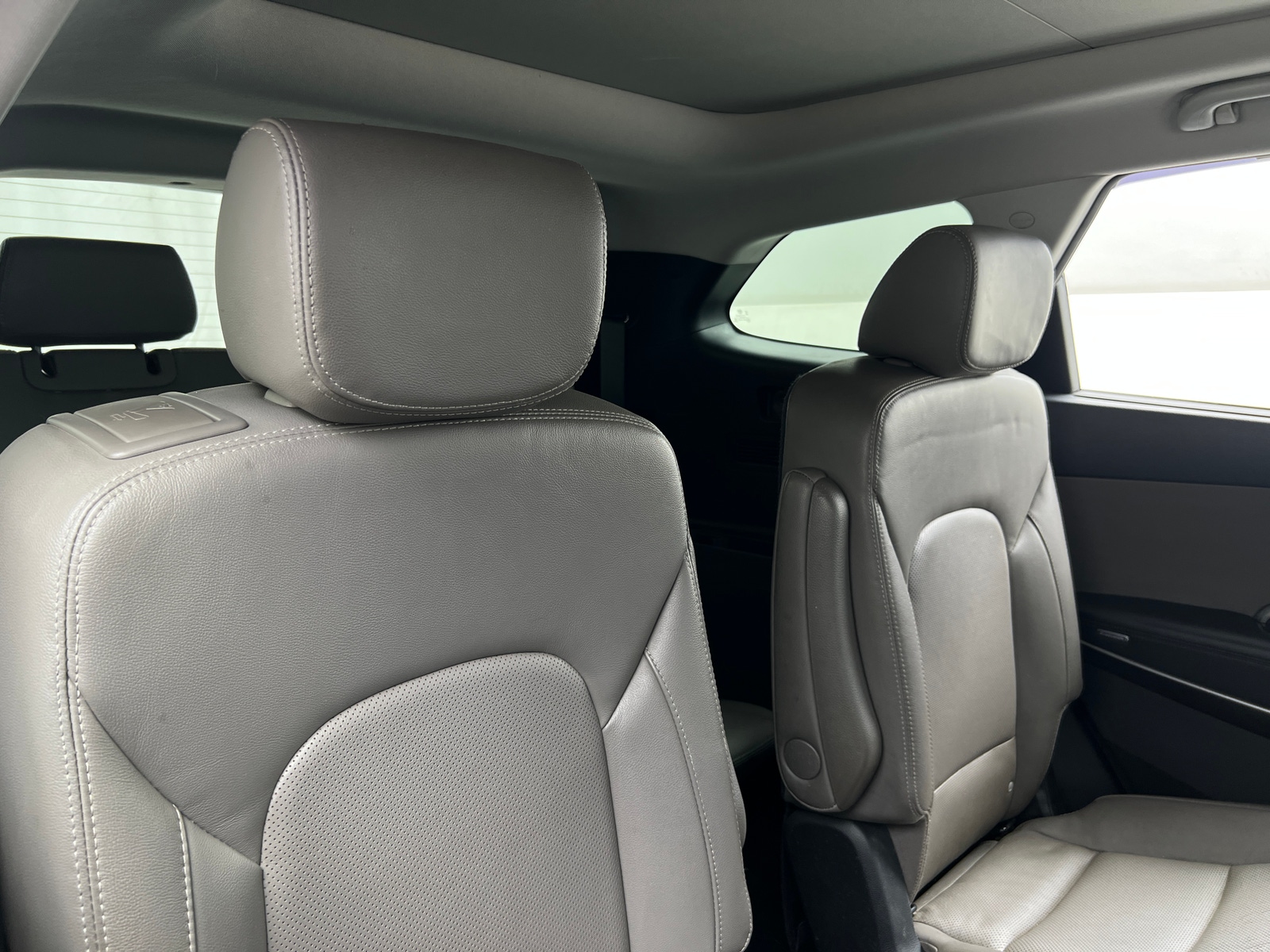 Thumbnail: 2018 Hyundai Santa Fe - 5