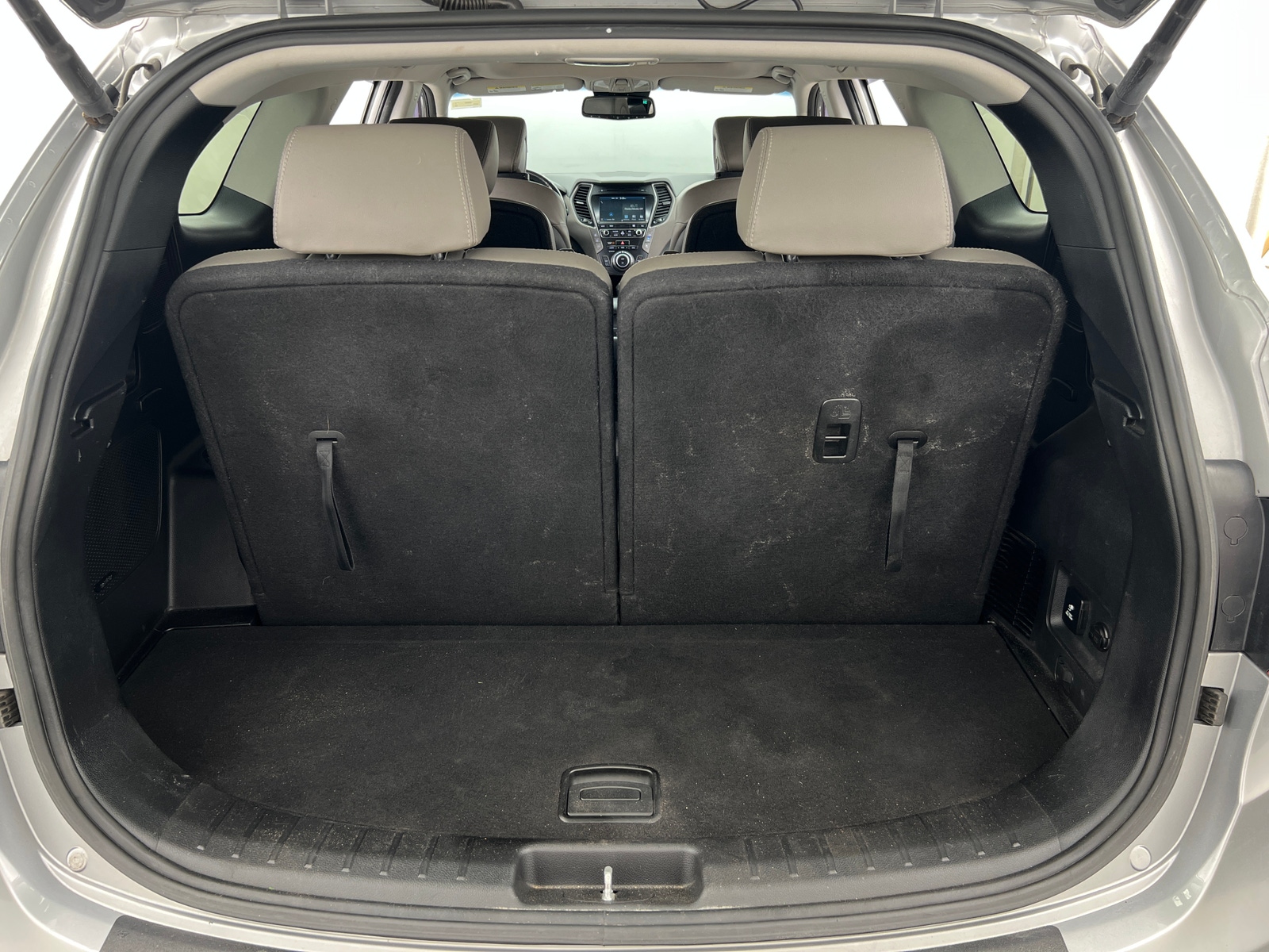 Thumbnail: 2018 Hyundai Santa Fe - 6