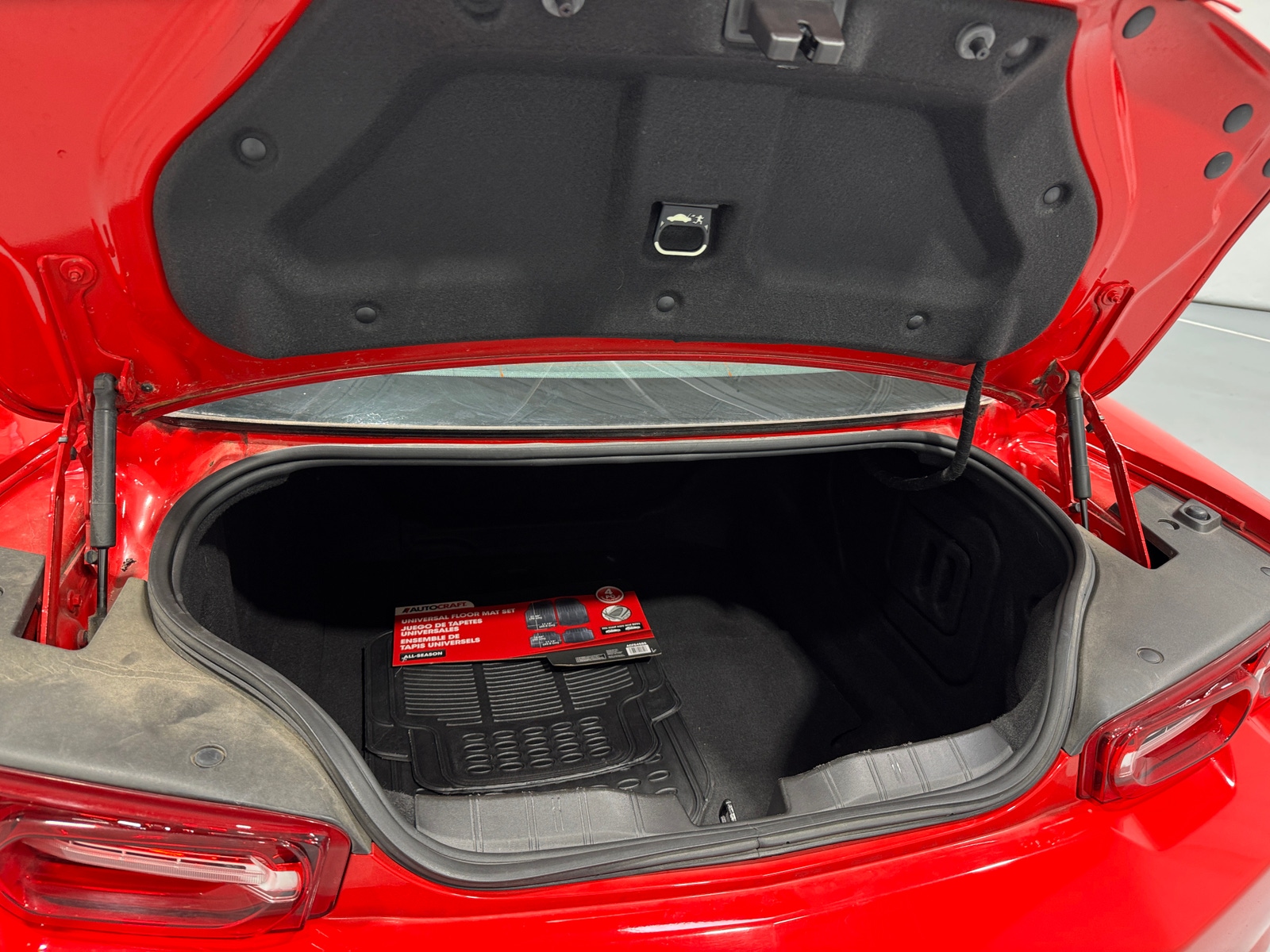 Thumbnail: 2019 Chevrolet Camaro - 5