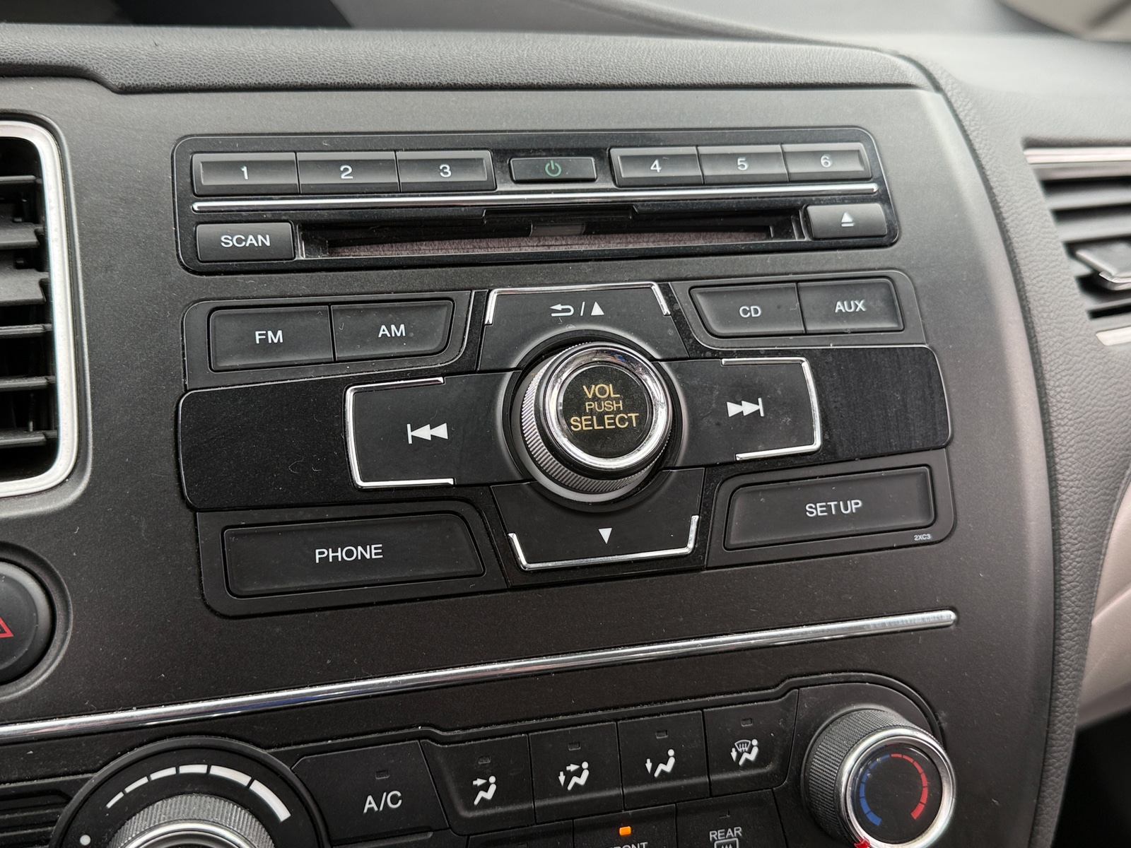 Thumbnail: 2015 Honda Civic - 4