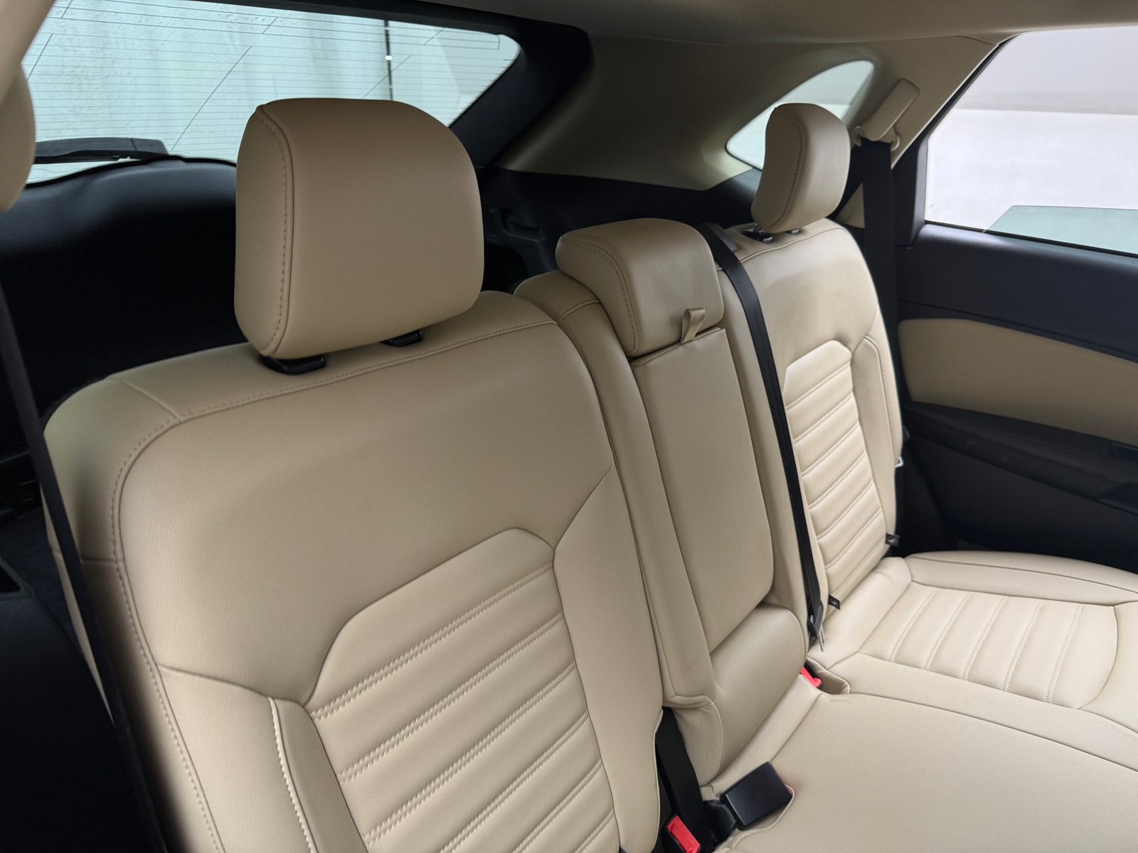 Thumbnail: 2019 Ford Edge - 5