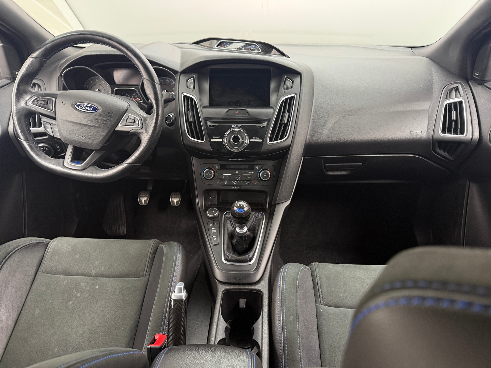 Thumbnail: 2018 Ford Focus - 2