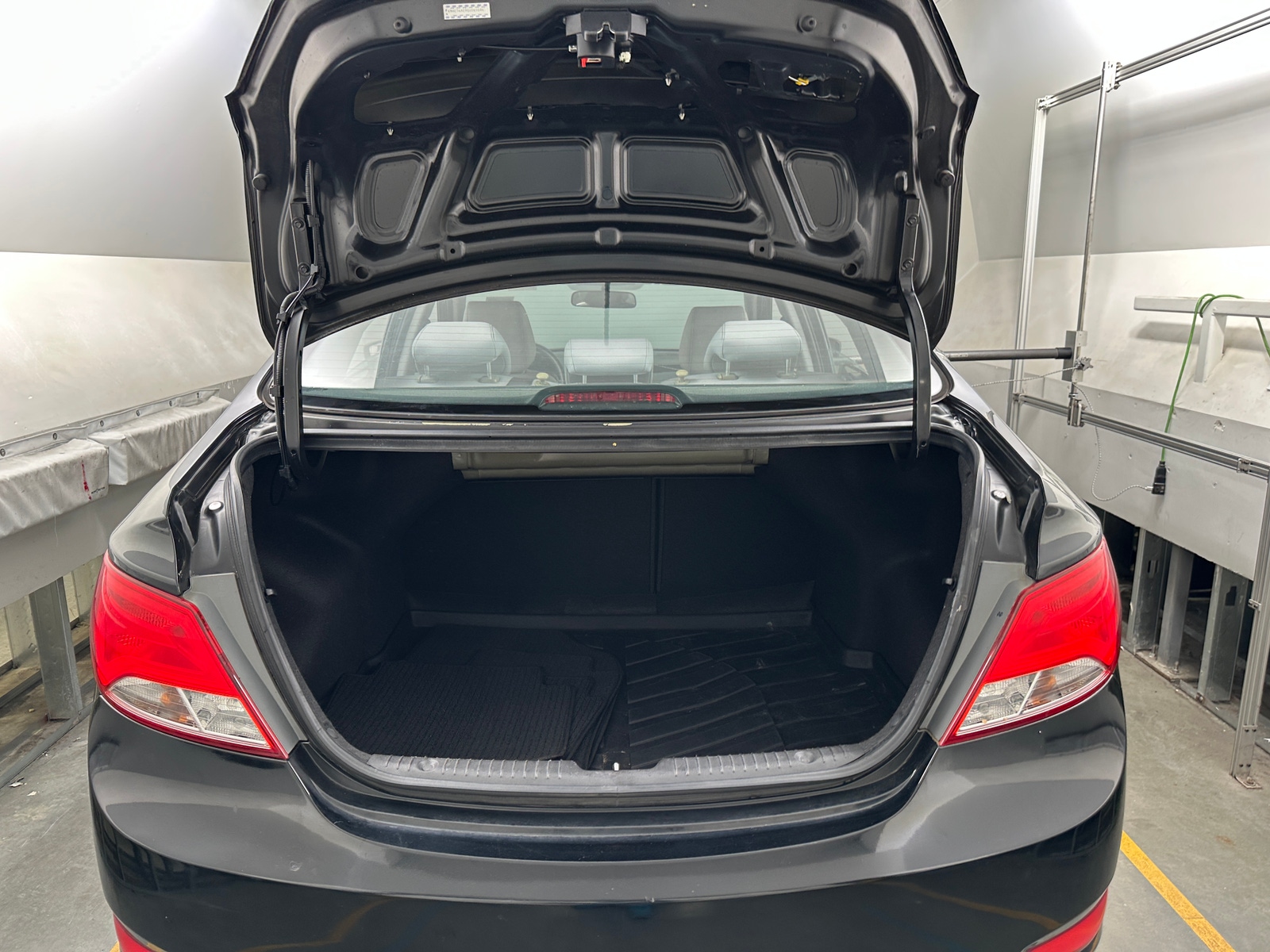 Thumbnail: 2016 Hyundai Accent - 7