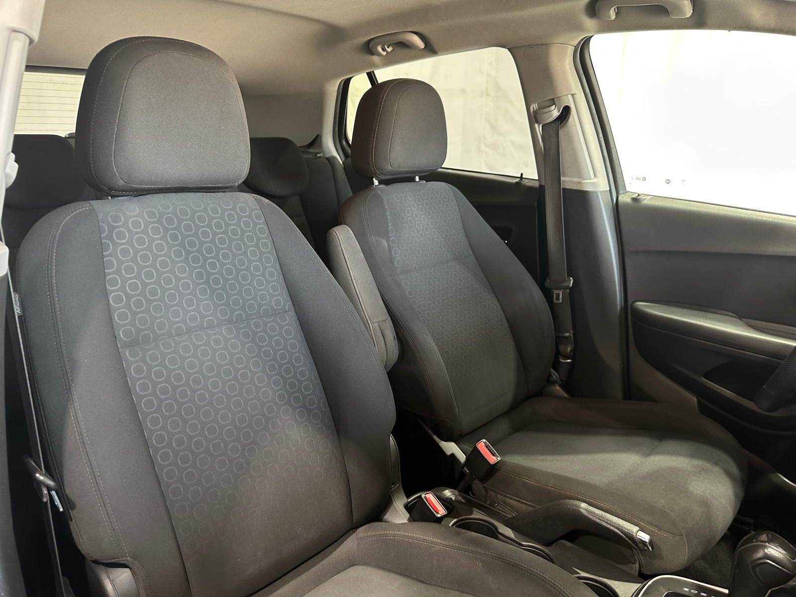 Thumbnail: 2020 Chevrolet Trax - 2