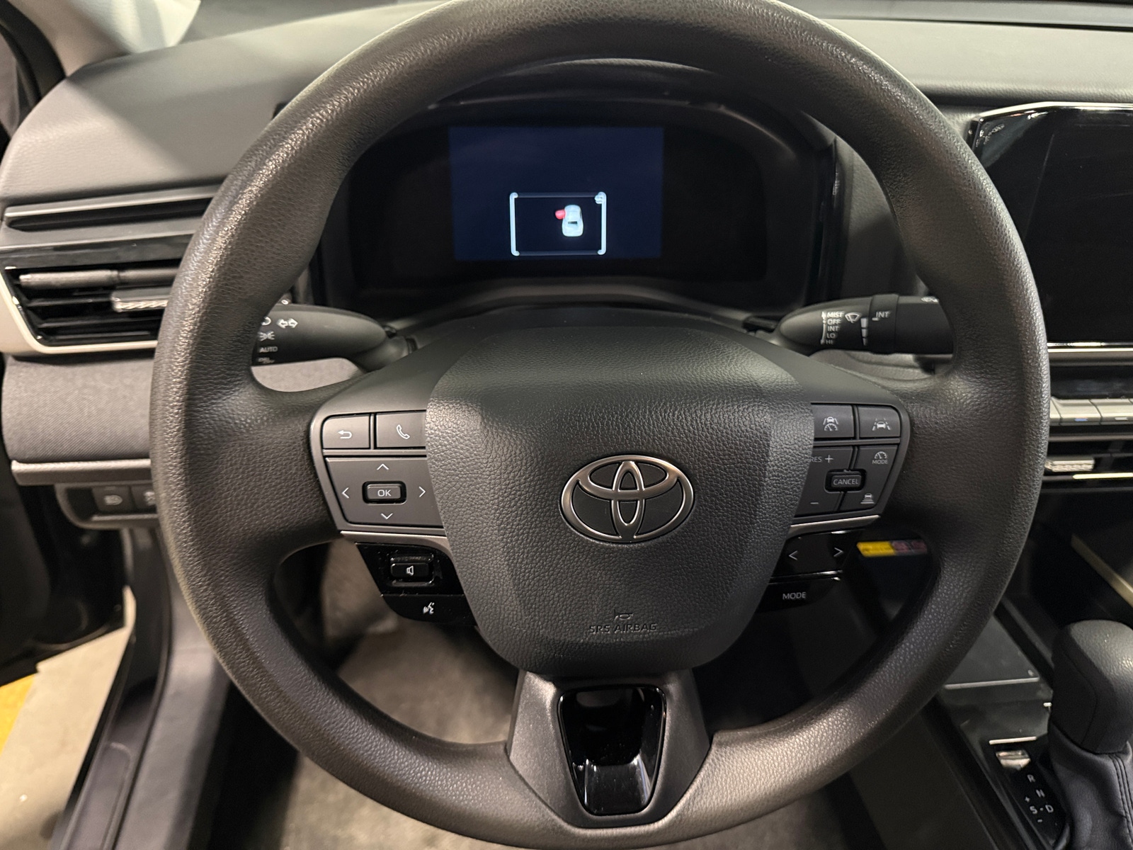 Thumbnail: 2025 Toyota Camry - 5