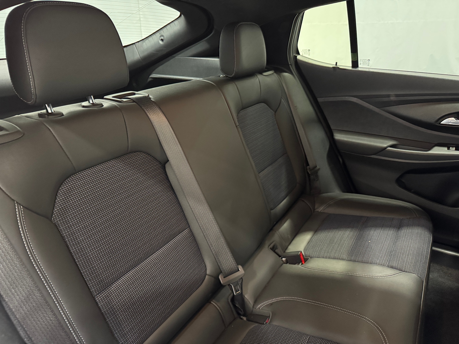 Thumbnail: 2025 Buick Envista - 6