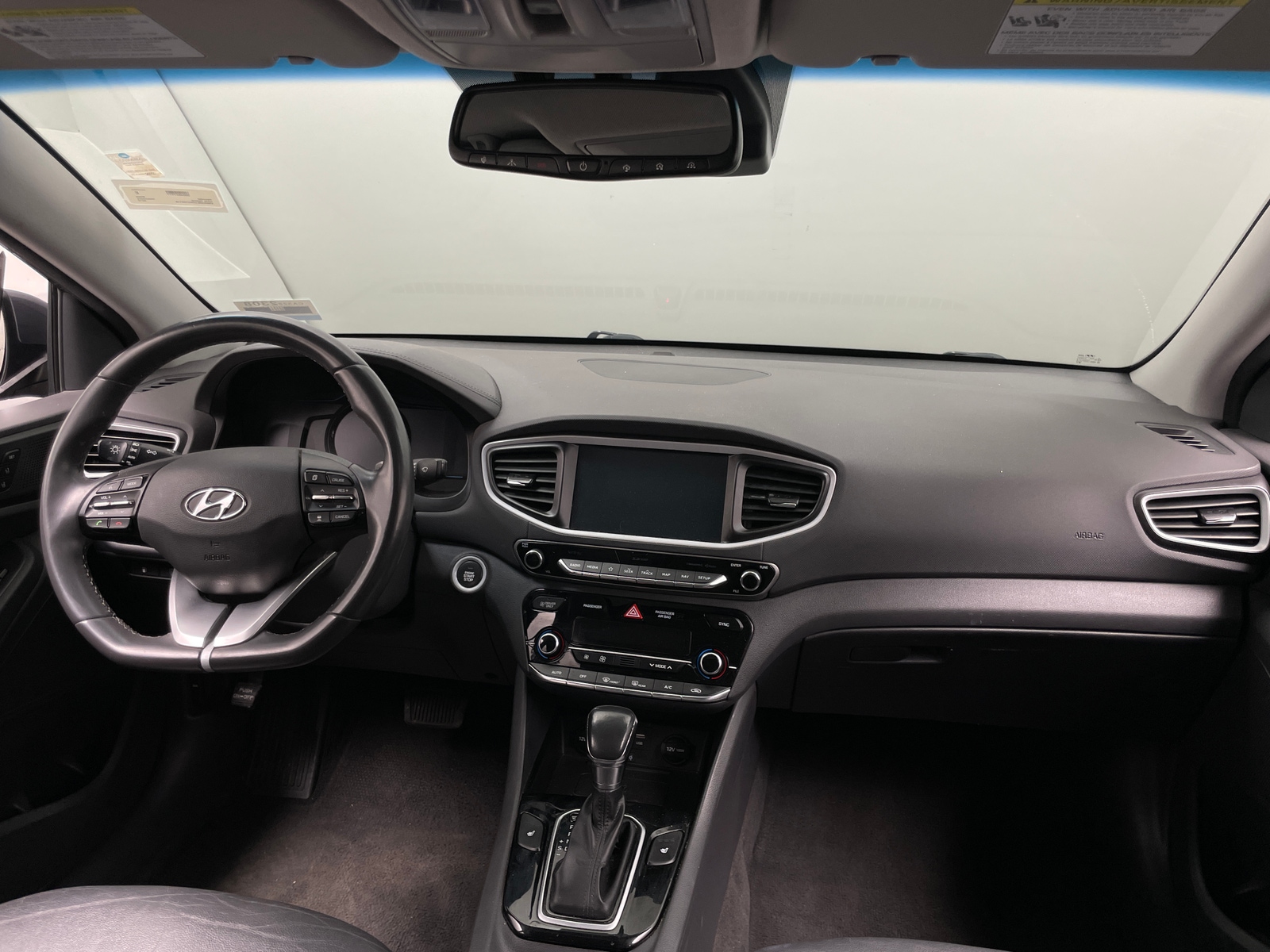 Thumbnail: 2019 Hyundai Ioniq - 2