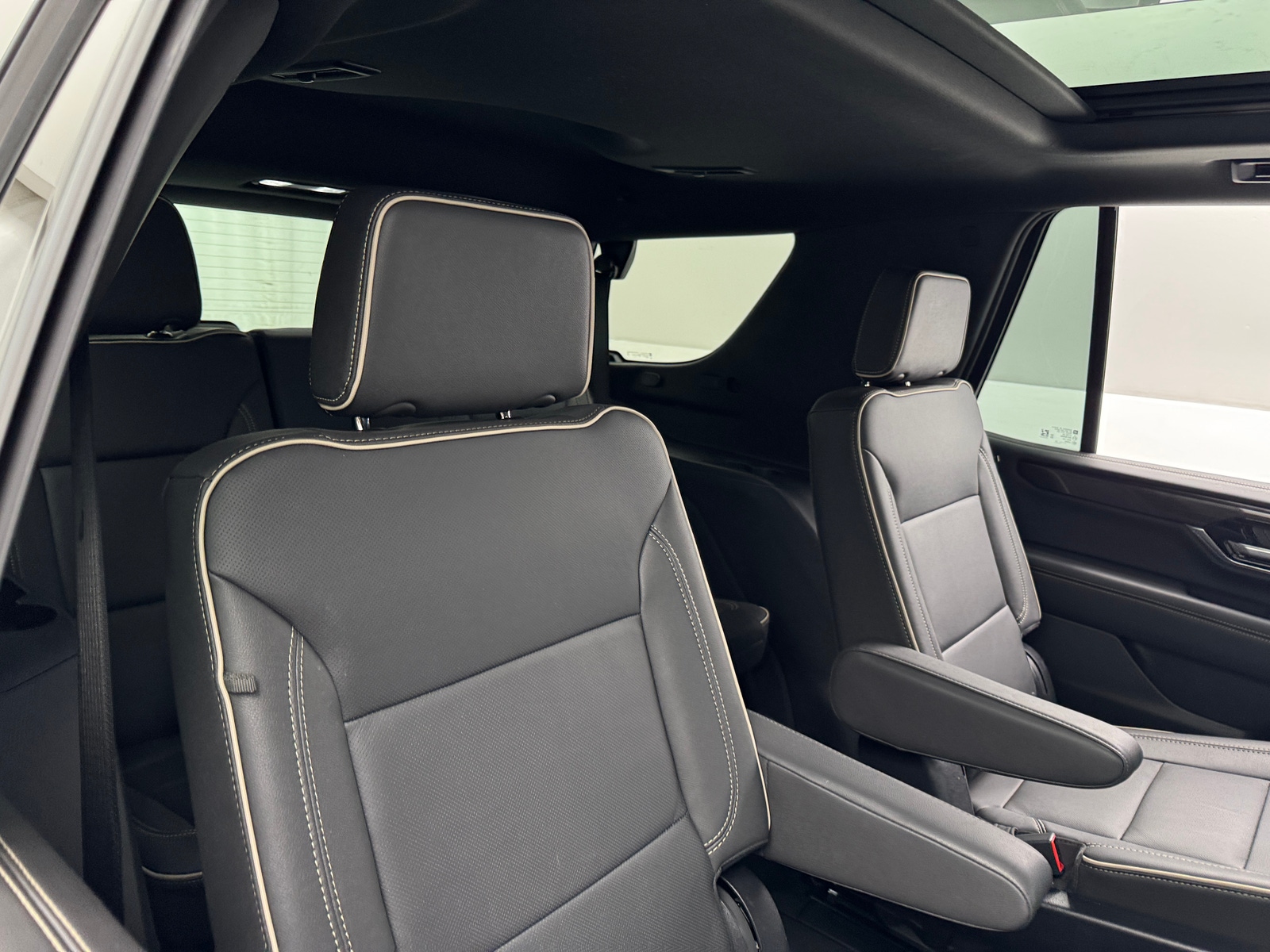 Thumbnail: 2025 GMC Yukon - 5