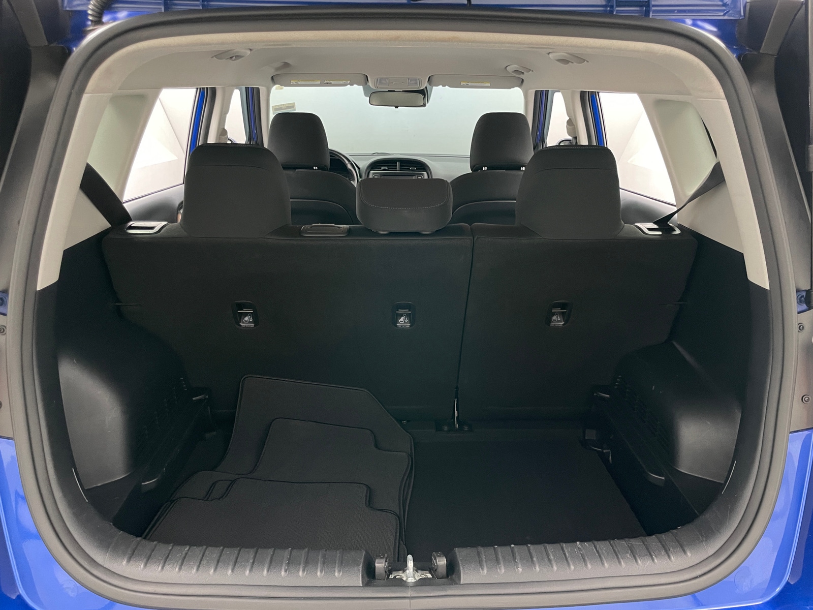 Thumbnail: 2020 Kia Soul - 7