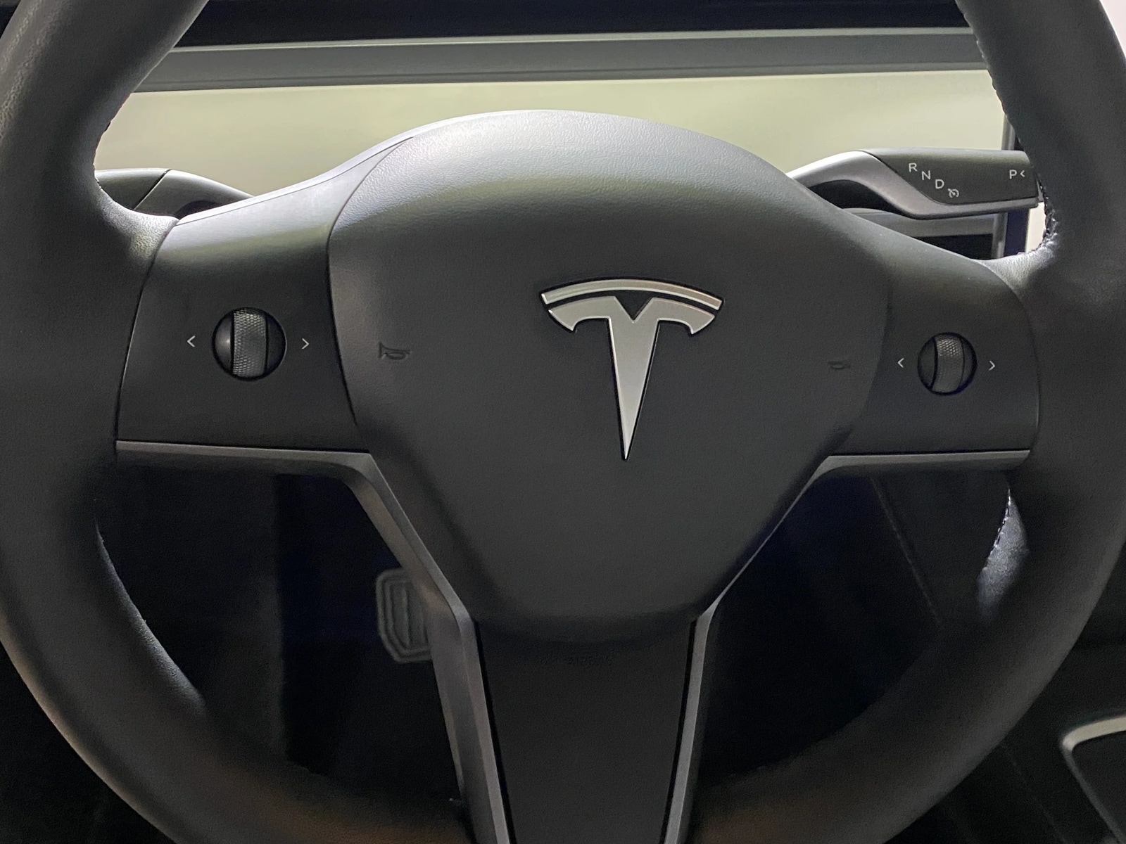 Thumbnail: 2025 Tesla Model Y - 4