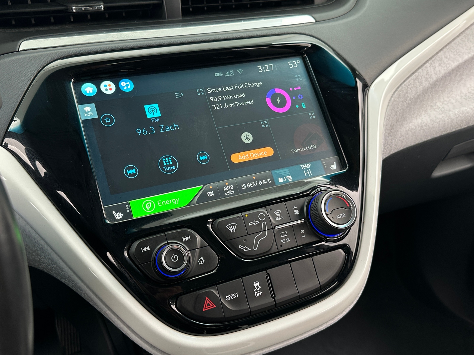 Thumbnail: 2017 Chevrolet Bolt EV - 4