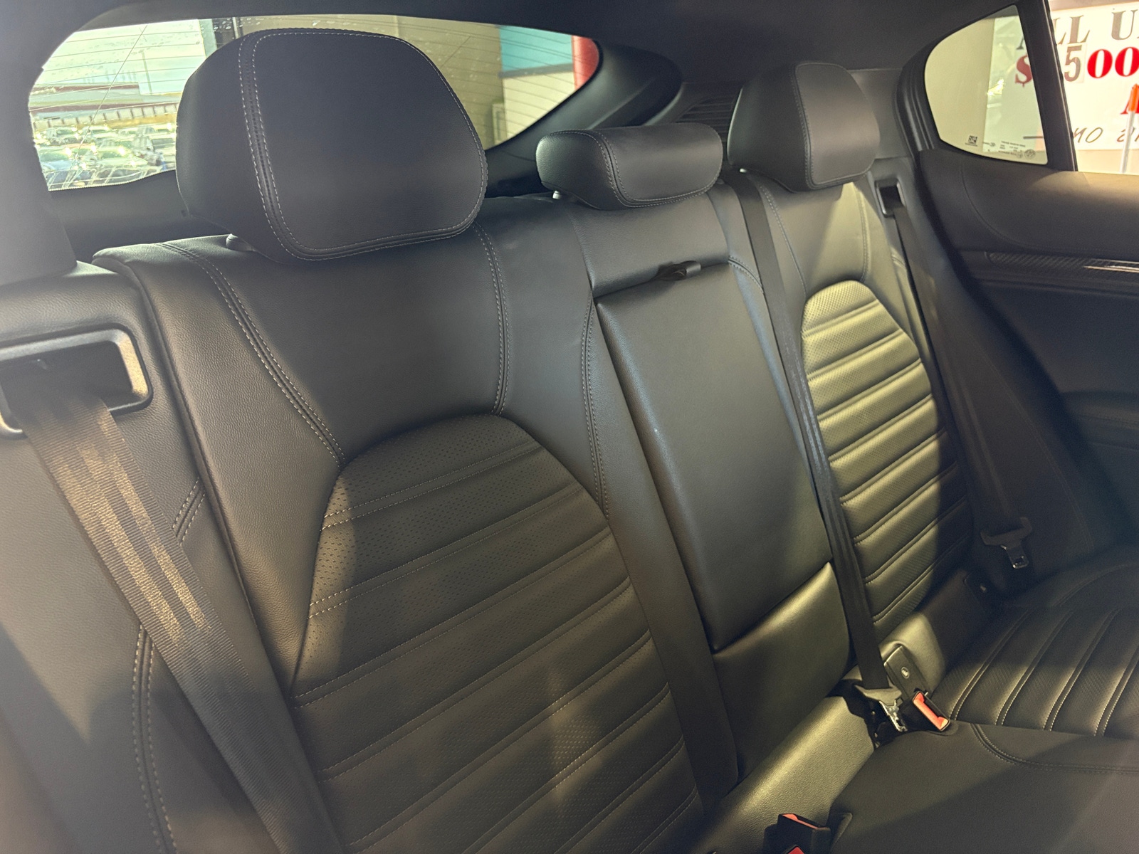 Thumbnail: 2022 Alfa Romeo Stelvio - 5