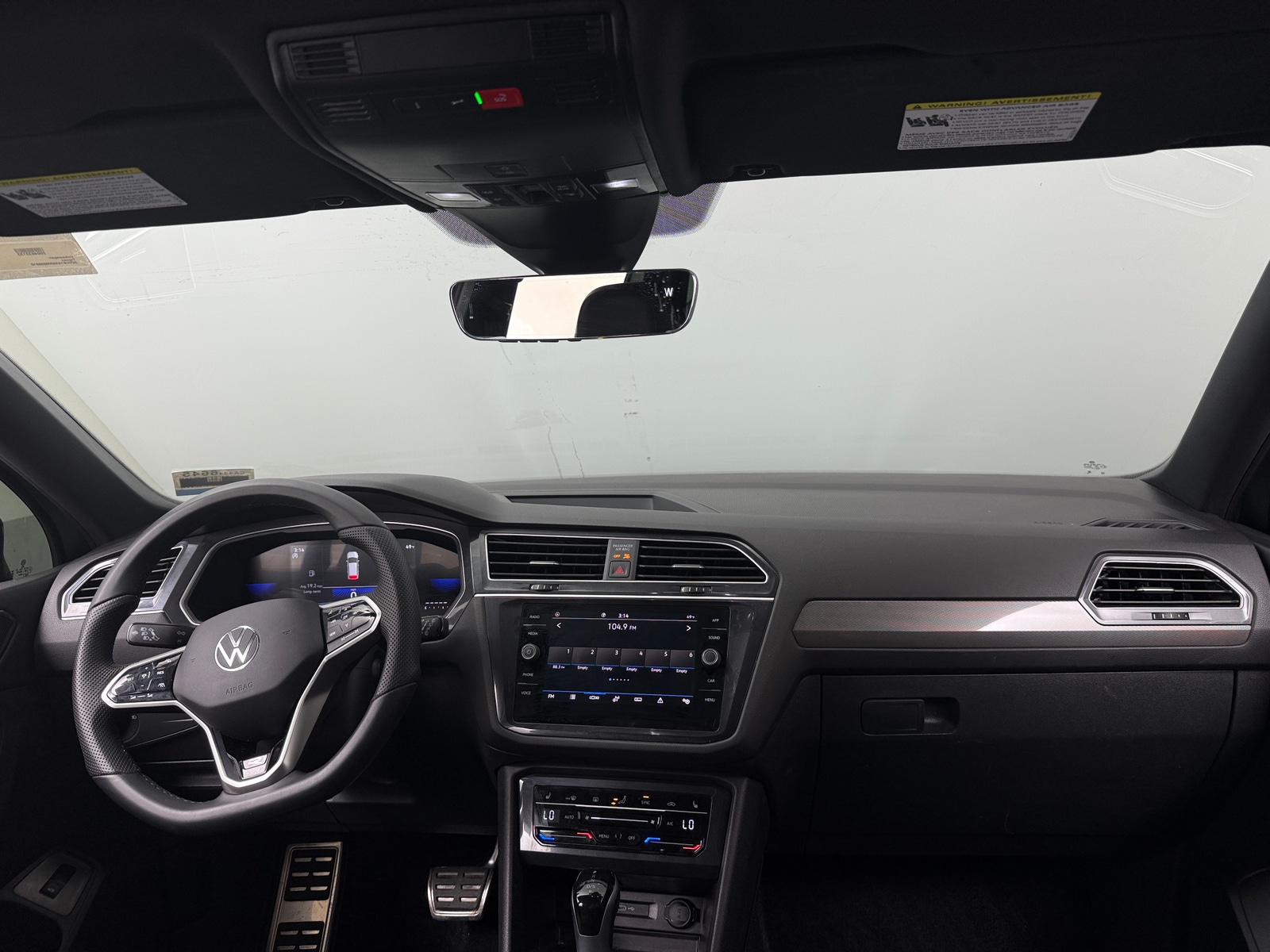 Thumbnail: 2024 Volkswagen Tiguan - 2