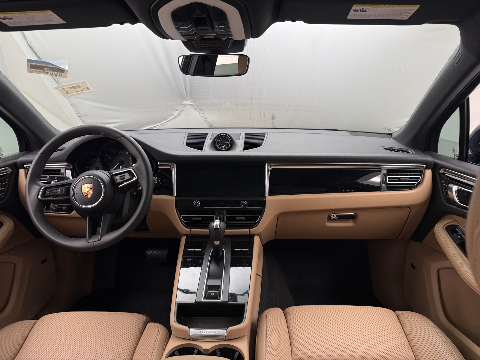 Thumbnail: 2026 Porsche Macan - 2