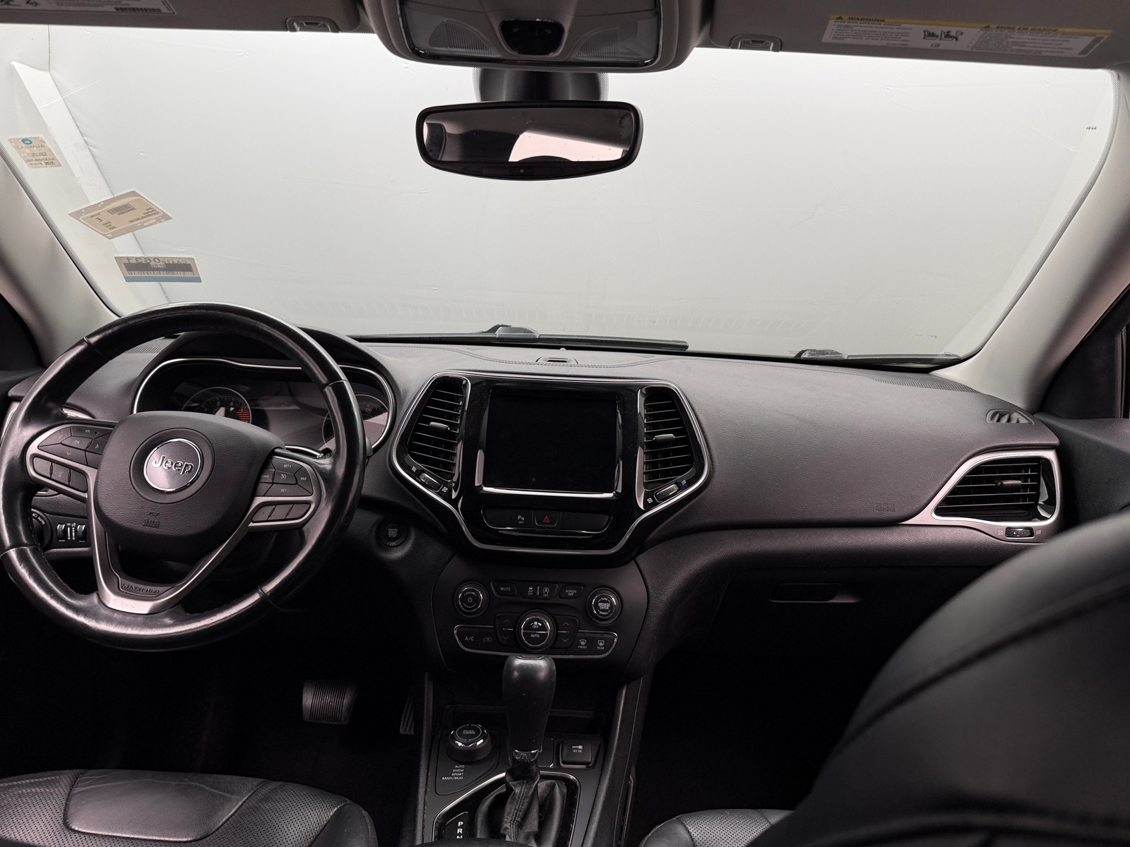 Thumbnail: 2020 Jeep Cherokee - 2