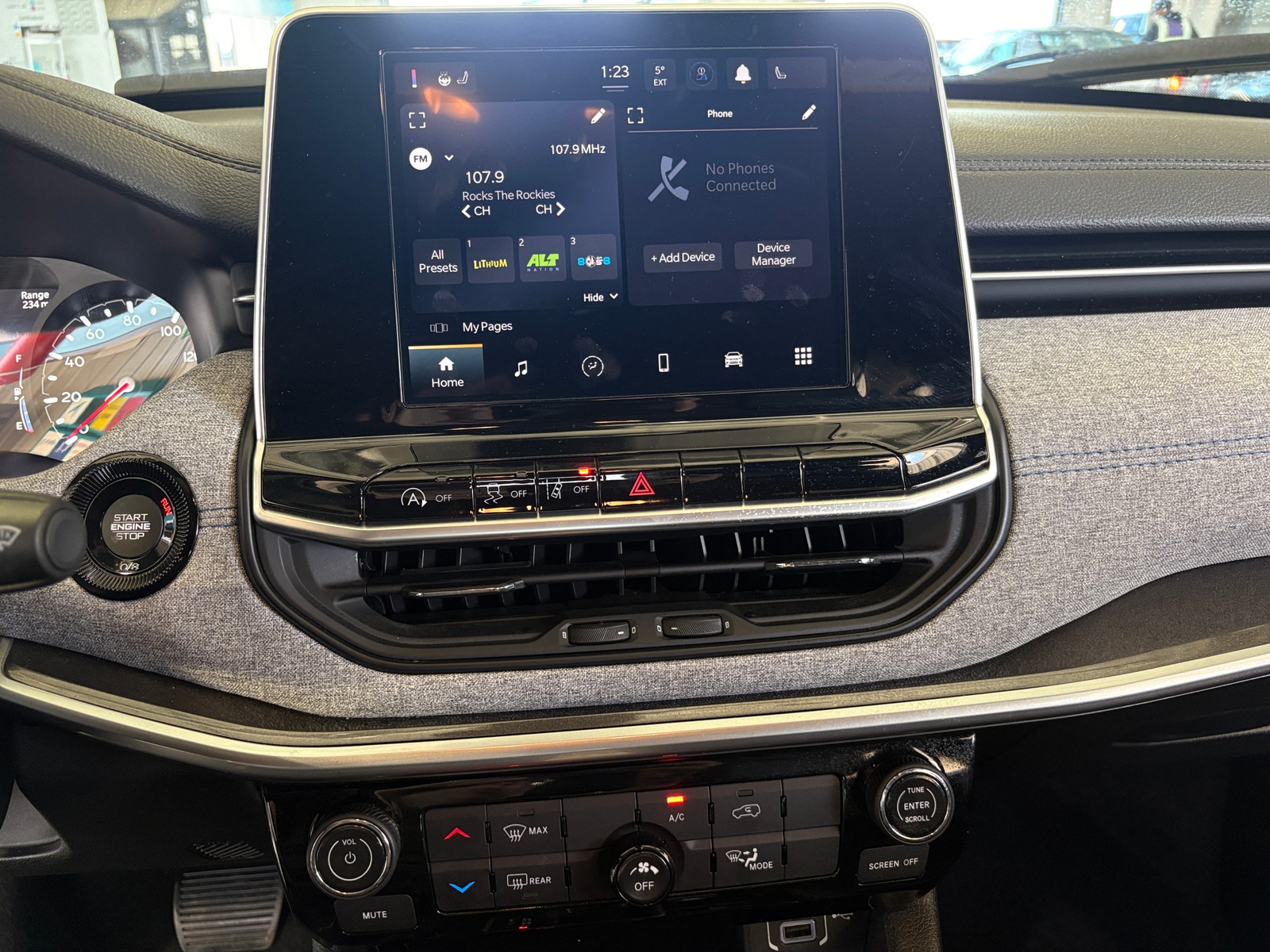 Thumbnail: 2025 Jeep Compass - 4