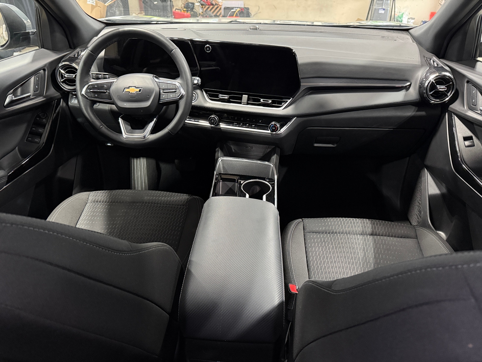 Thumbnail: 2025 Chevrolet Equinox - 3