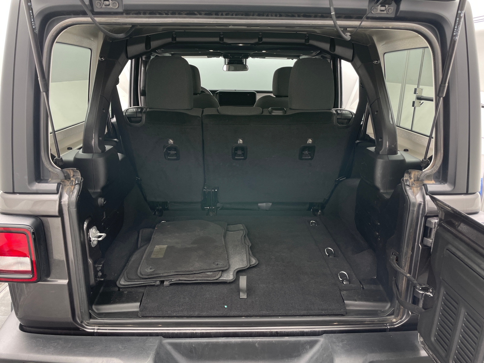 Thumbnail: 2025 Jeep Wrangler - 7