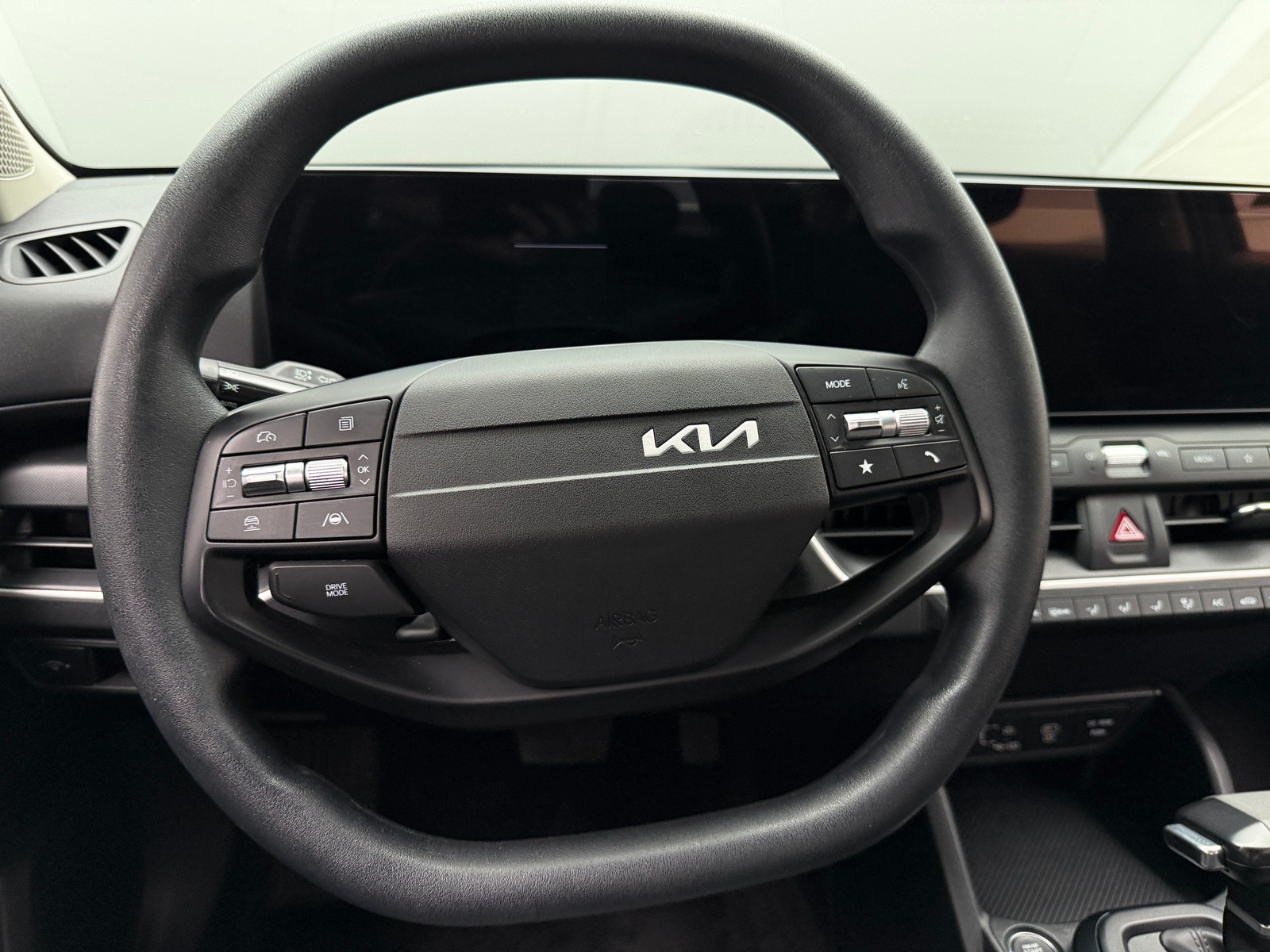 Thumbnail: 2025 Kia K4 - 5