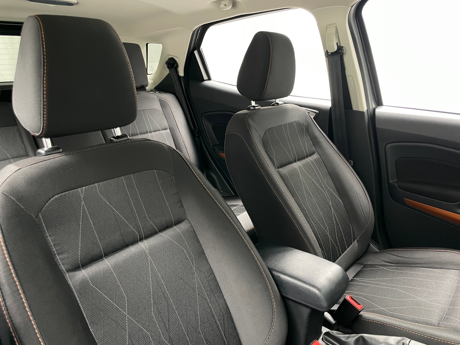 Thumbnail: 2022 Ford EcoSport - 2