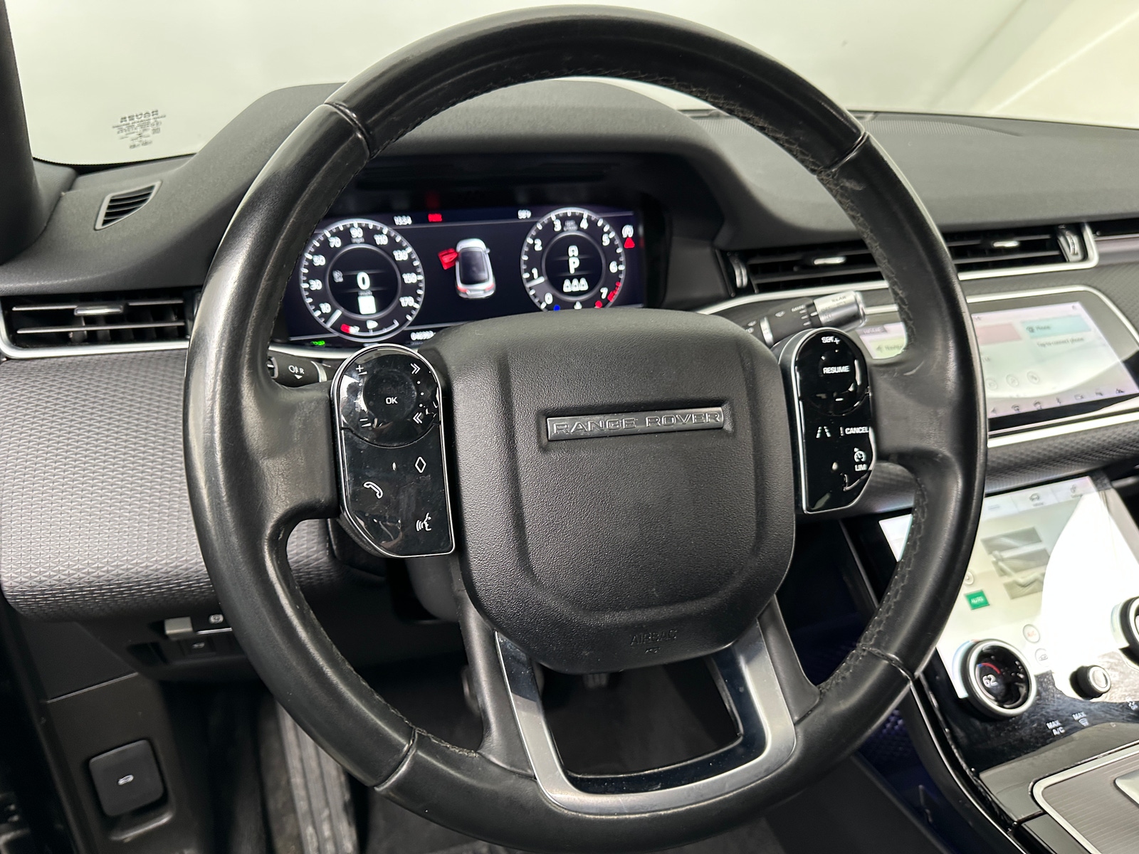 Thumbnail: 2020 Land Rover Range Rover Evoque - 4