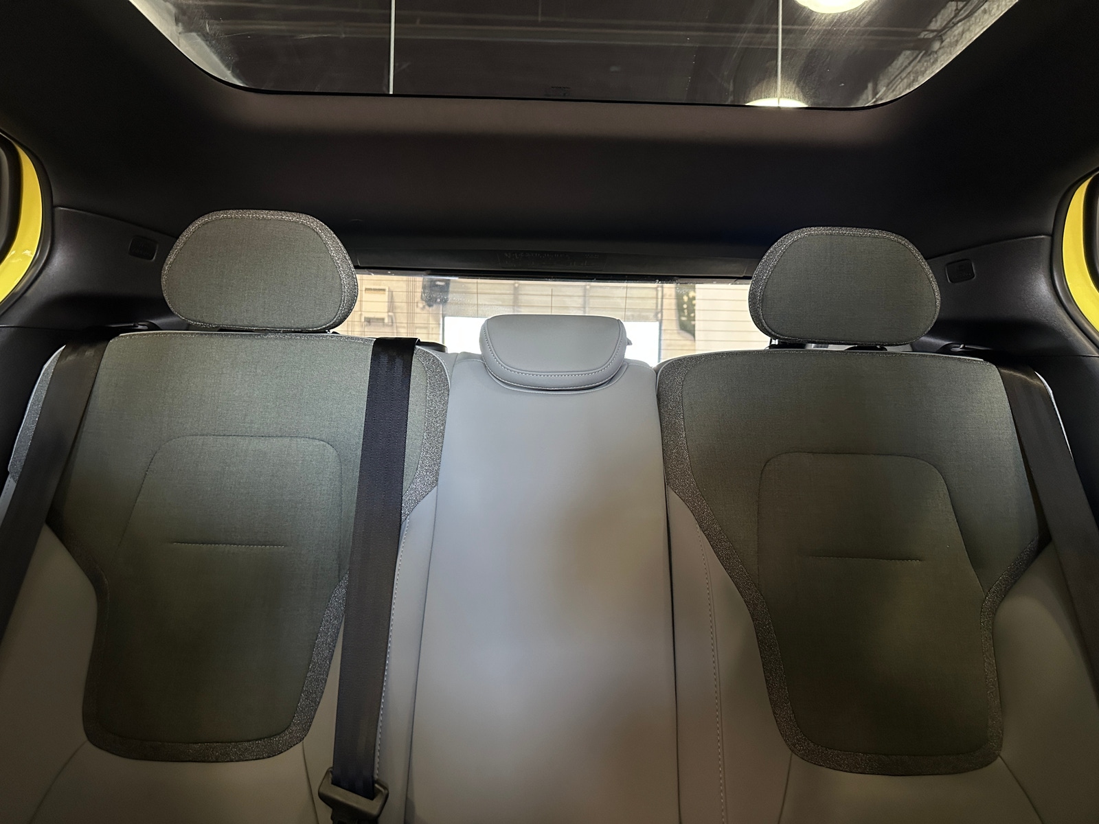 Thumbnail: 2025 Volvo EX30 - 6