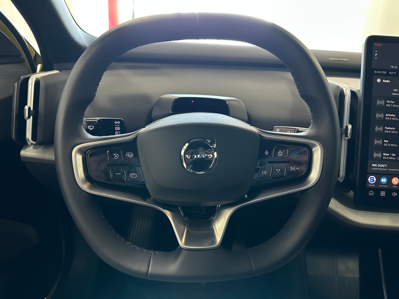 Thumbnail: 2025 Volvo EX30 - 5