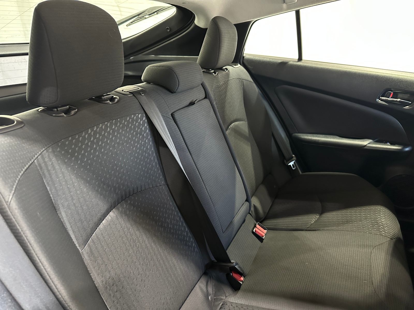 Thumbnail: 2017 Toyota Prius - 6