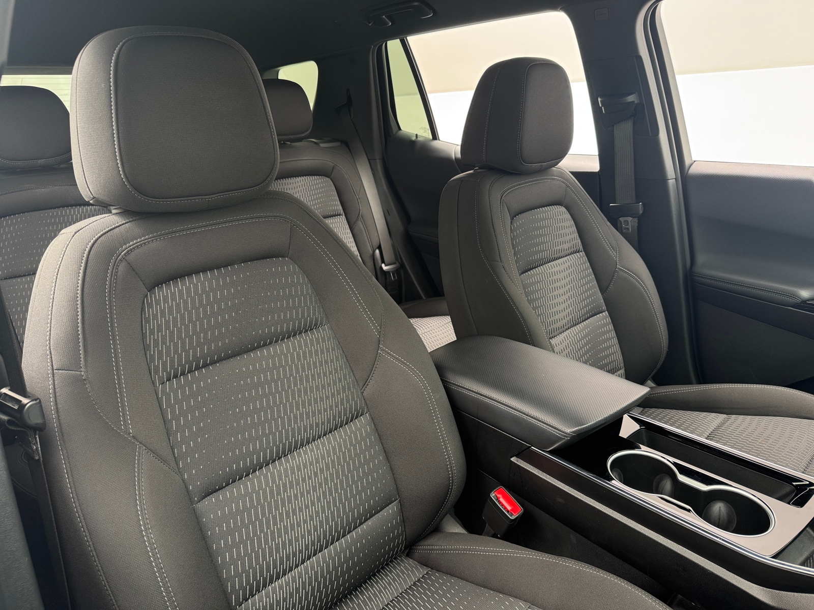 Thumbnail: 2025 Chevrolet Equinox - 2