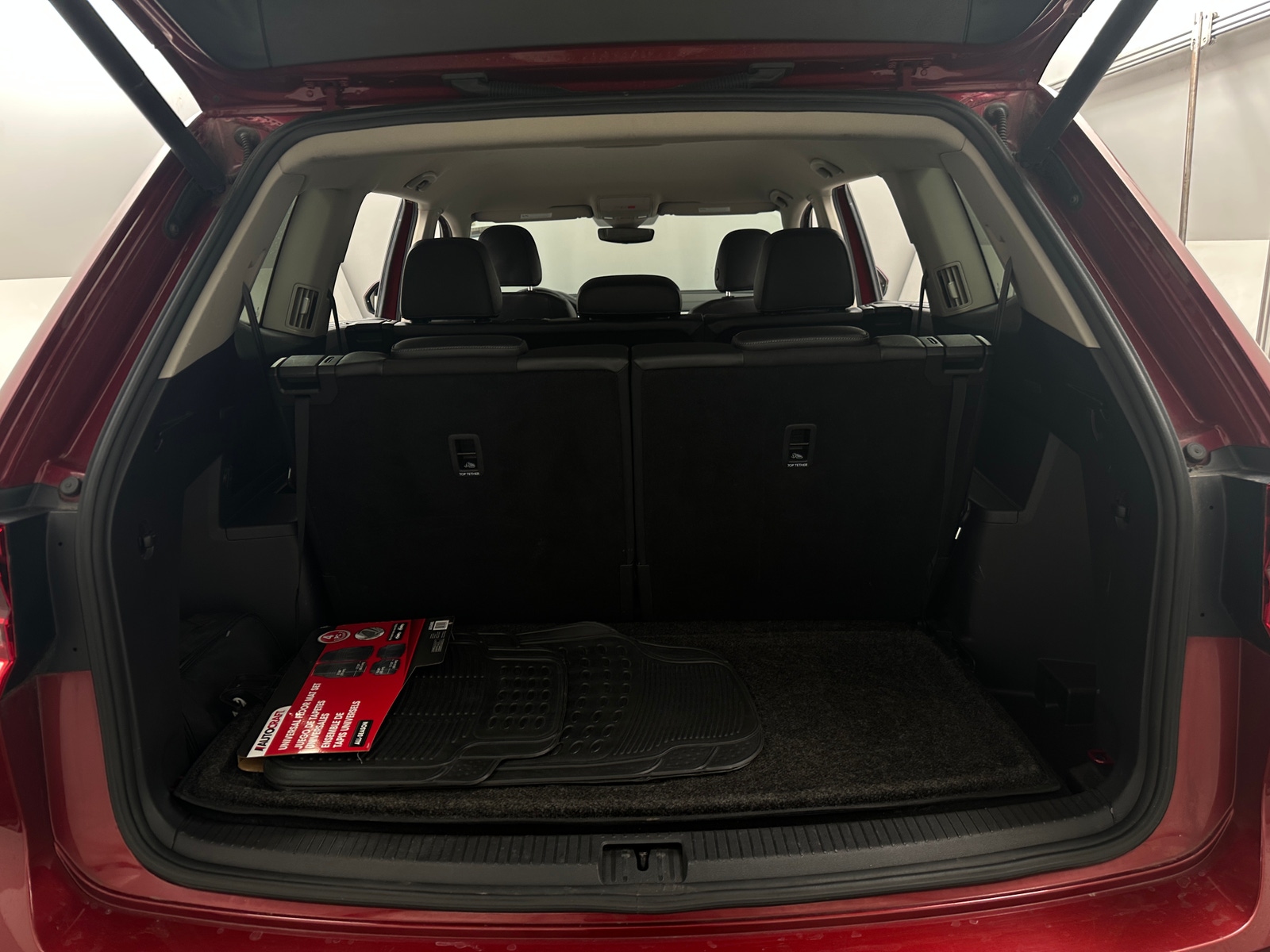 Thumbnail: 2018 Volkswagen Atlas - 6