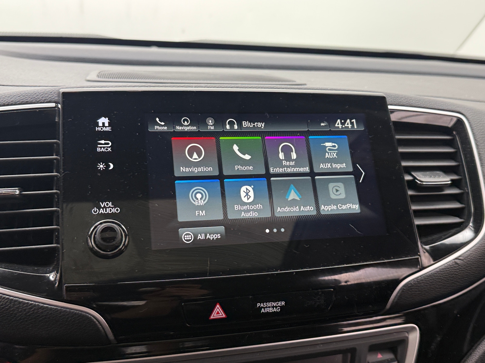 Thumbnail: 2019 Honda Pilot - 3