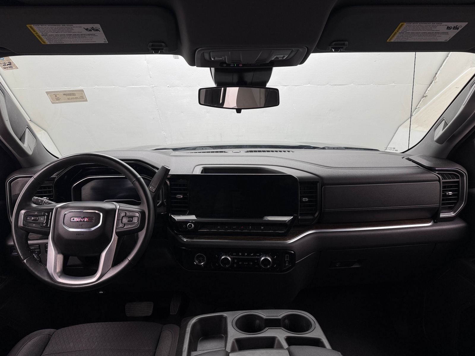 Thumbnail: 2023 GMC Sierra 1500 - 3