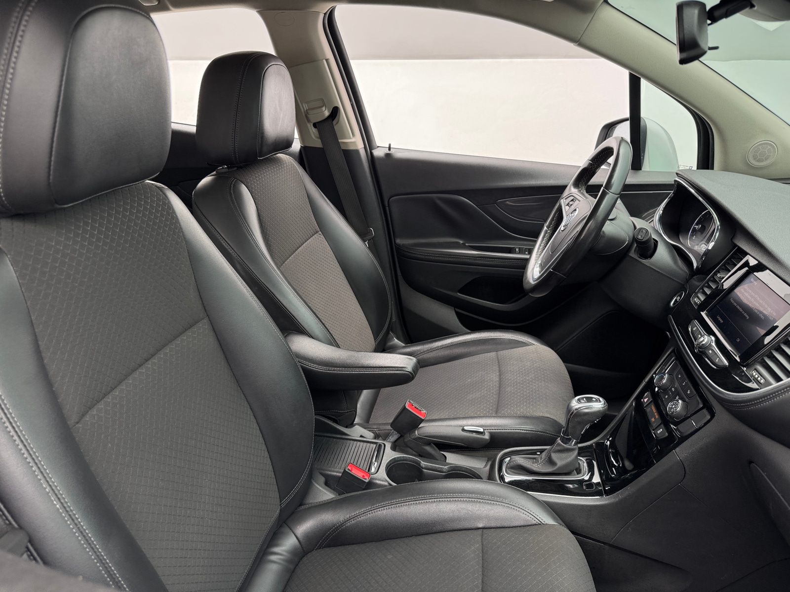 Thumbnail: 2021 Buick Encore - 2