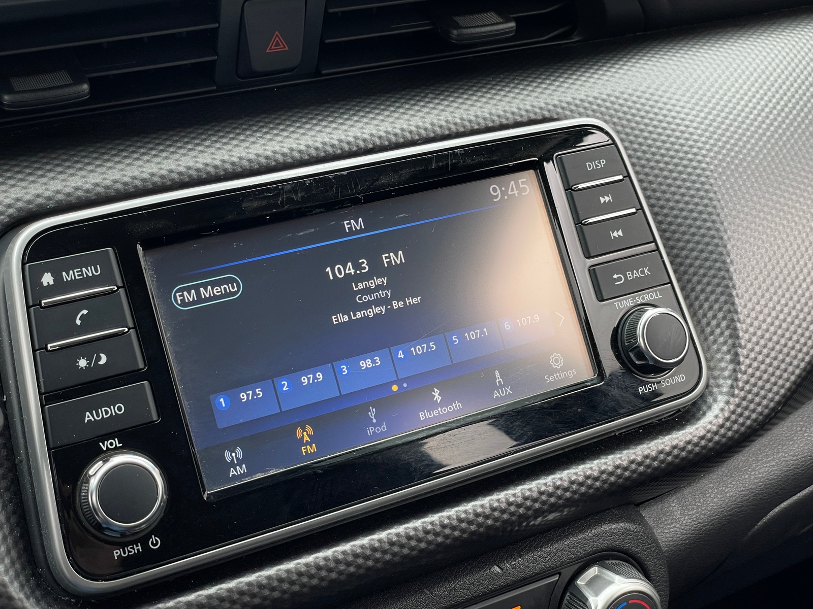 Thumbnail: 2018 Nissan Kicks - 4