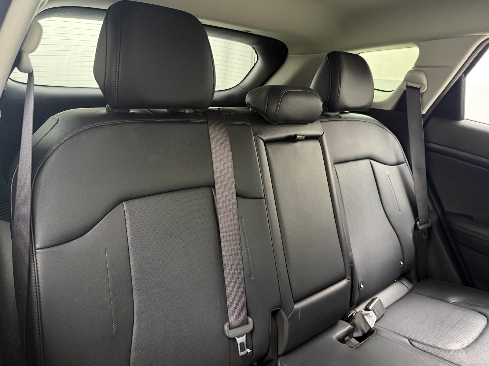 Thumbnail: 2023 Kia Sportage - 5