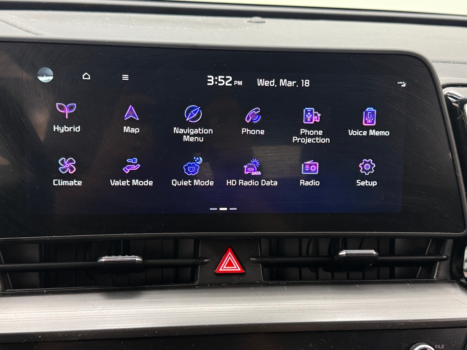 Thumbnail: 2023 Kia Sportage - 3