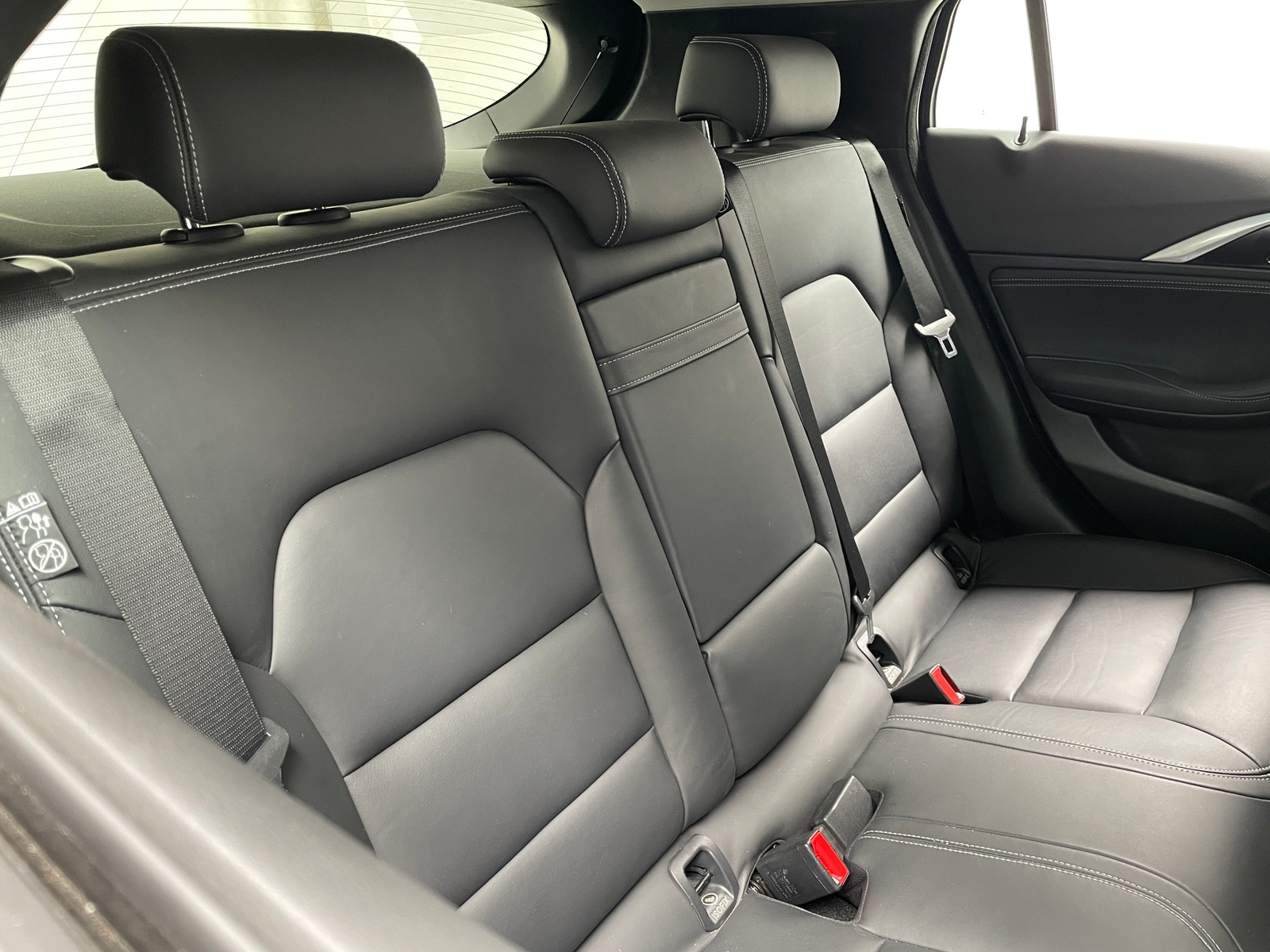 Thumbnail: 2017 INFINITI QX30 - 5