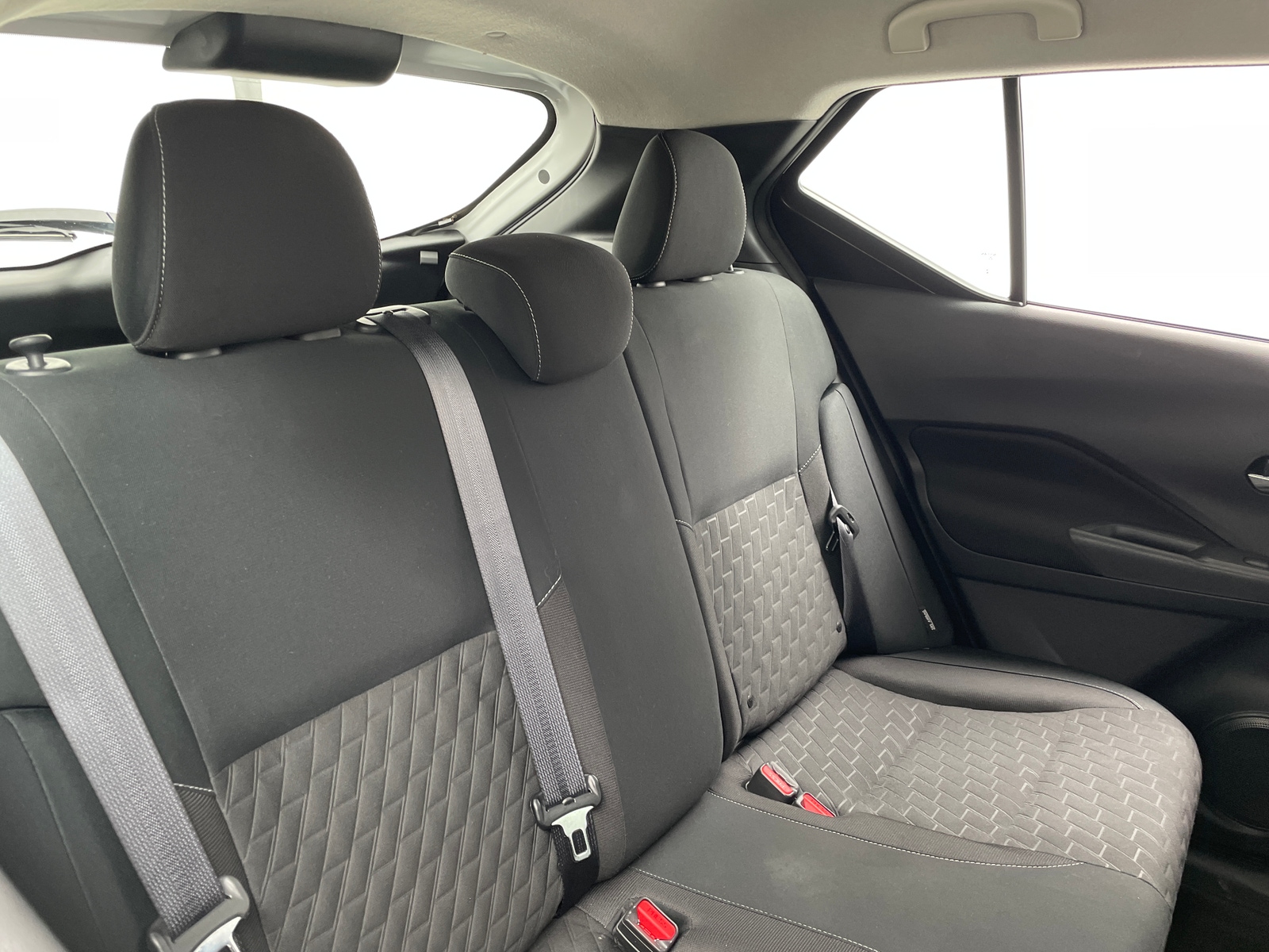 Thumbnail: 2021 Nissan Kicks - 6