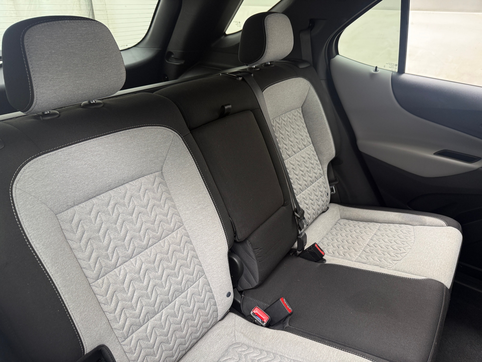 Thumbnail: 2022 Chevrolet Equinox - 6