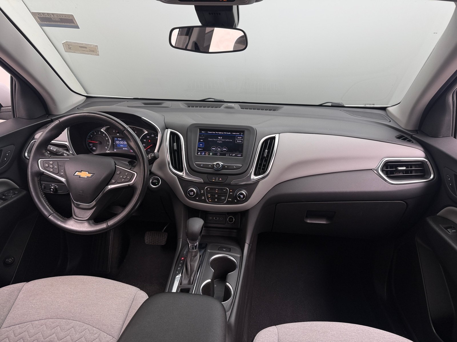 Thumbnail: 2022 Chevrolet Equinox - 3