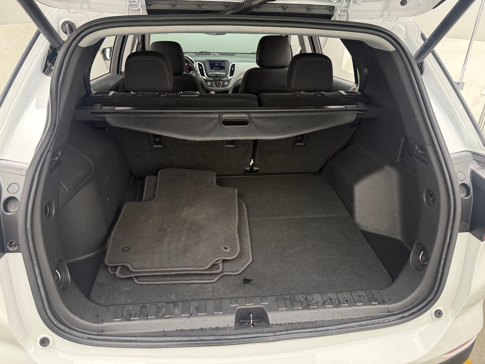 Thumbnail: 2022 Chevrolet Equinox - 7