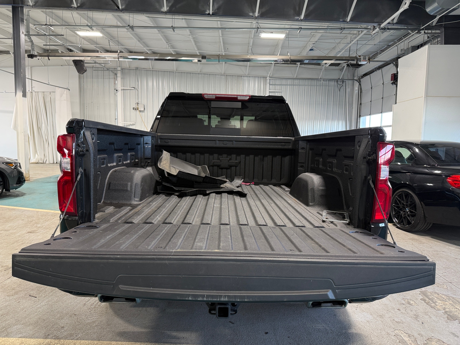 Thumbnail: 2025 Chevrolet Silverado 1500 - 7