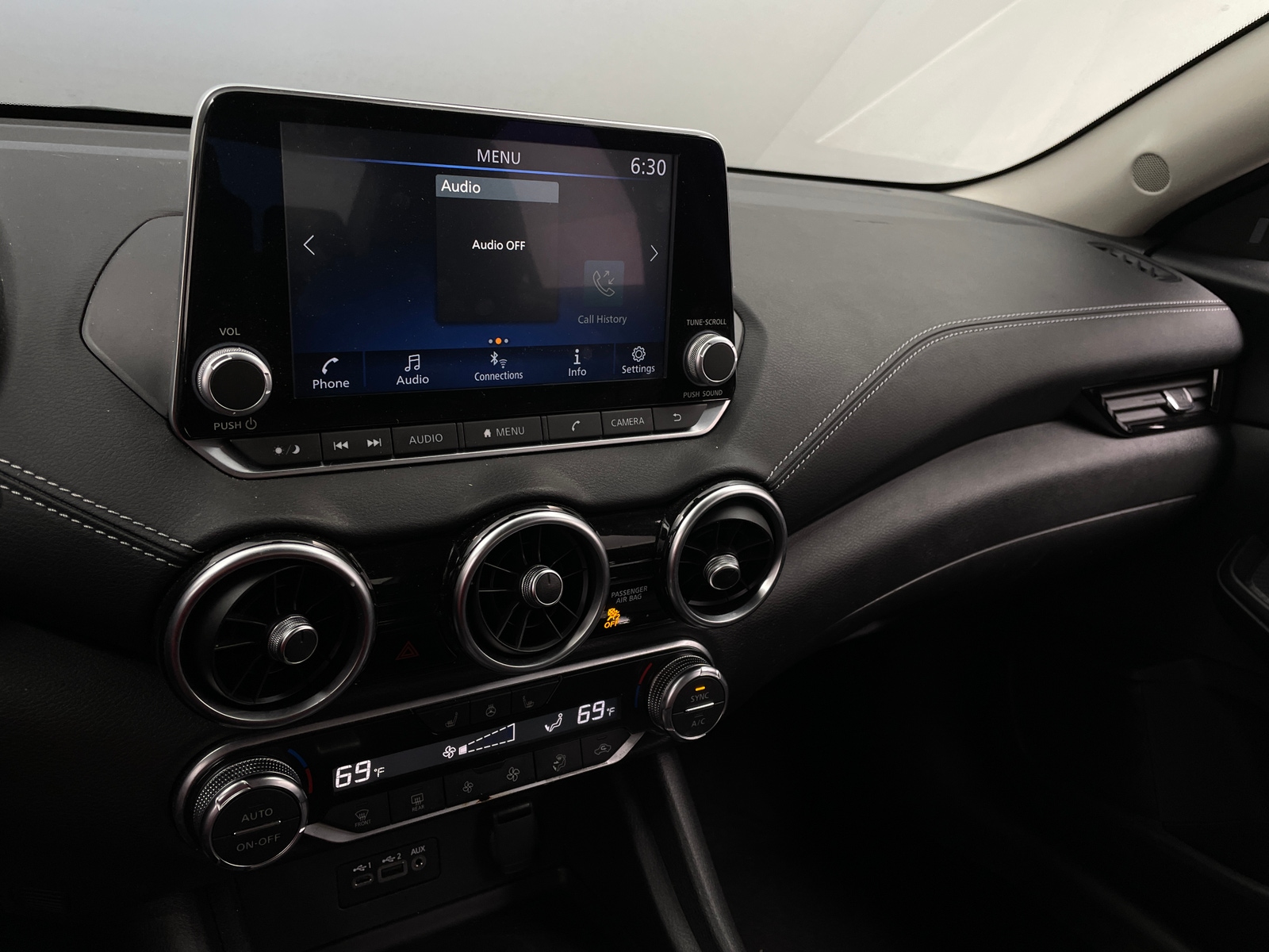 Thumbnail: 2023 Nissan Sentra - 4