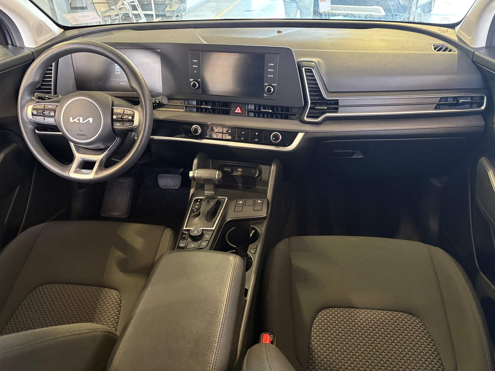 Thumbnail: 2025 Kia Sportage - 3