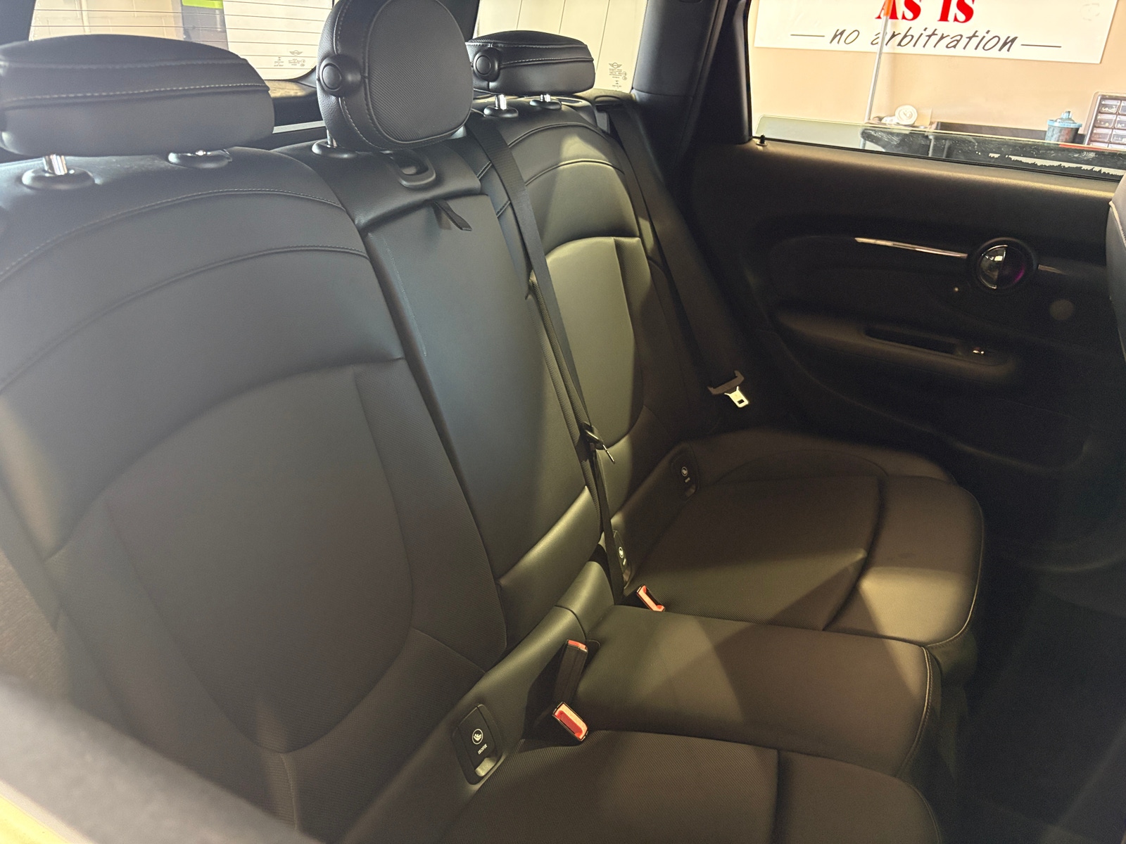 Thumbnail: 2018 MINI Cooper Clubman - 6